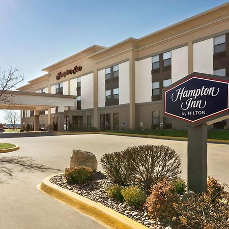 Hampton Inn Wichita-East Exterior foto