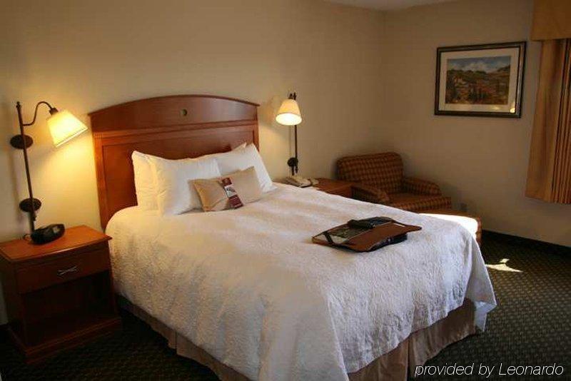 Hampton Inn Wichita-East Quarto foto
