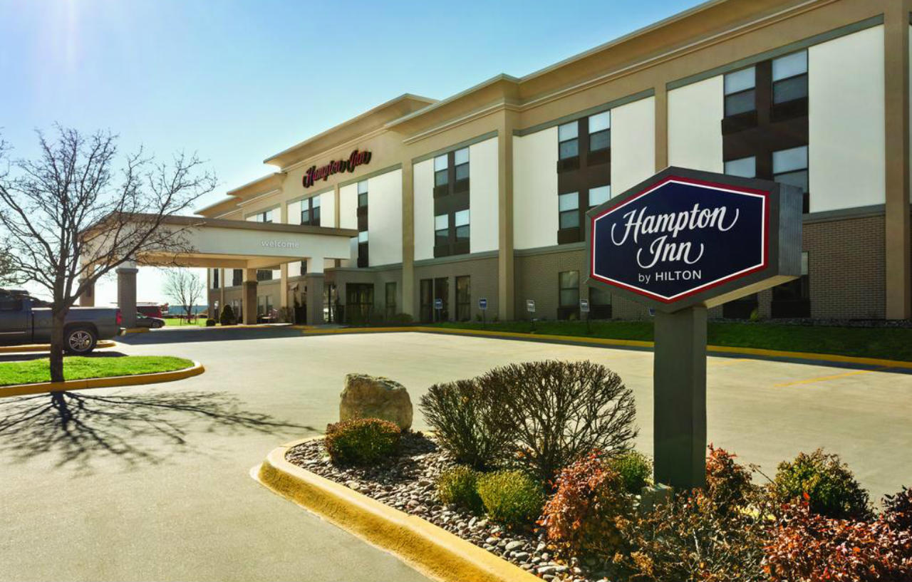 Hampton Inn Wichita-East Exterior foto